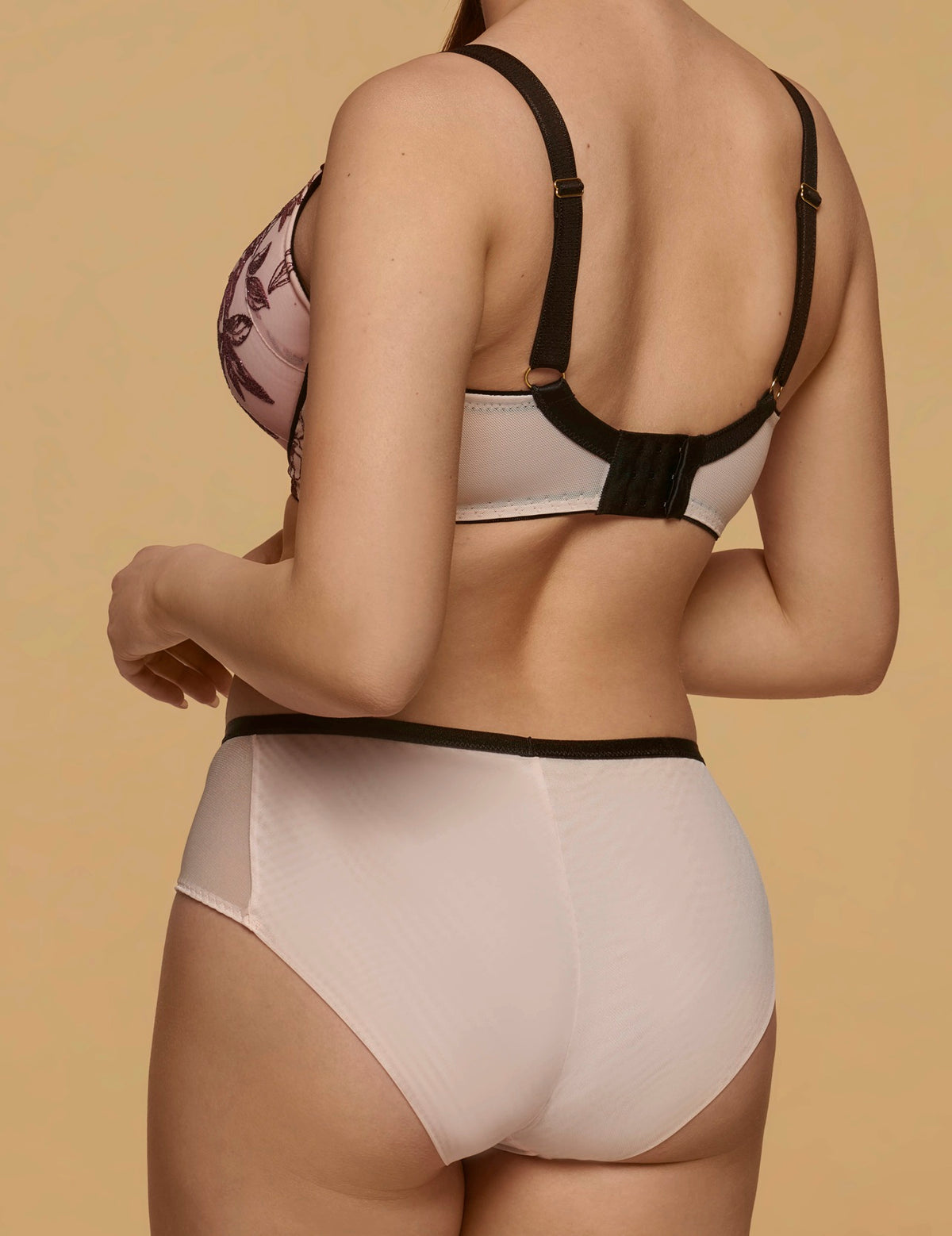 Avril semi-soft bh / K37 roze