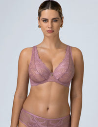 Essenza roze big soft bralette 

Big soft bralette, zachte bh, zonder vulling, lichte bh, longline, niet voorgevormde cups, zonder beugel, beugel bh, niet gevulde bh, natuurlijk silhouet, zachte ondersteuning, comfortabele pasvorm, luxe lingerie, exclusieve lingerie, Europese merken, online bralette kopen, kanten bh, grote cupmaten, Beata lingerie, uniek, stijlvol, tijdloos, roze
