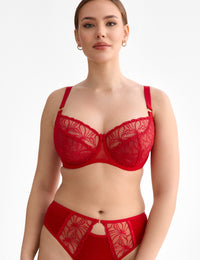 Harper rood B161 Soft bh

Soft bh, zachte bh, zonder vulling, lichte bh, niet voorgevormde cups, beugel bh, niet gevulde bh, natuurlijk silhouet, zachte ondersteuning, comfortabele pasvorm, luxe lingerie, exclusieve lingerie, Europese merken, online soft bh kopen, kanten bh, grote cupmaten, Beata lingerie, uniek, stijlvol, tijdloos, rood 

