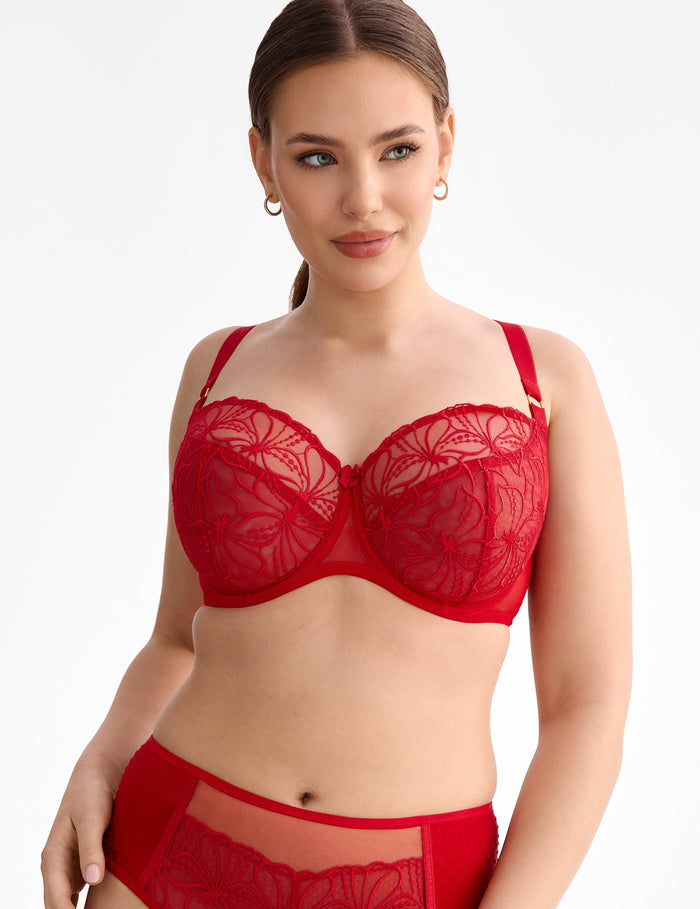 Harper rood B171 Soft bh

Soft bh, zachte bh, zonder vulling, lichte bh, niet voorgevormde cups, beugel bh, niet gevulde bh, natuurlijk silhouet, zachte ondersteuning, comfortabele pasvorm, luxe lingerie, exclusieve lingerie, Europese merken, online soft bh kopen, kanten bh, grote cupmaten, Beata lingerie, uniek, stijlvol, tijdloos, rood
