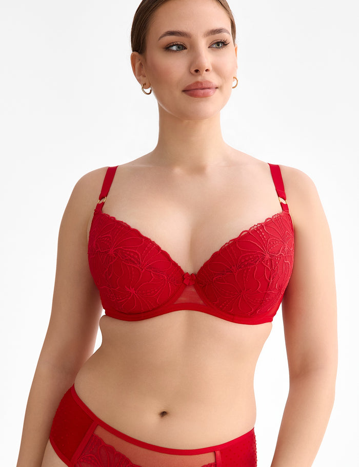 Harper rood B214 Push-up bh

Push-up bh, bh met opvulling, voller decolleté, bh met push-up pads, online push-up bh kopen, push-up bh met geïntegreerde kussentjes, sexy bh die decolleté accentueert, push-up bh voor kleine en middelgrote borsten, bh die de buste lift en centreert, verleidelijke look, volume gevend met diepe uitsnijding, comfortabel push-up bh, exclusieve lingerie, luxe lingerie, exclusieve push-up bh met beugel, Beata lingerie, Europese merken, uniek, stijlvol, tijdloos, rood
