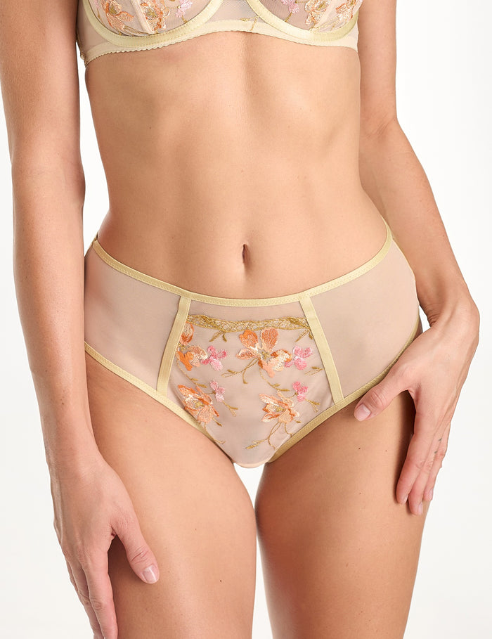 Karmela hoge slip / C125 goud