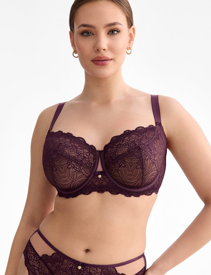 Maribel B171 Soft bh

Soft bh, zachte bh, zonder vulling, lichte bh, niet voorgevormde cups, beugel bh, niet gevulde bh, natuurlijk silhouet, zachte ondersteuning, comfortabele pasvorm, luxe lingerie, exclusieve lingerie, Europese merken, online soft bh kopen, kanten bh, grote cupmaten, Beata lingerie, uniek, stijlvol, tijdloos, paars
