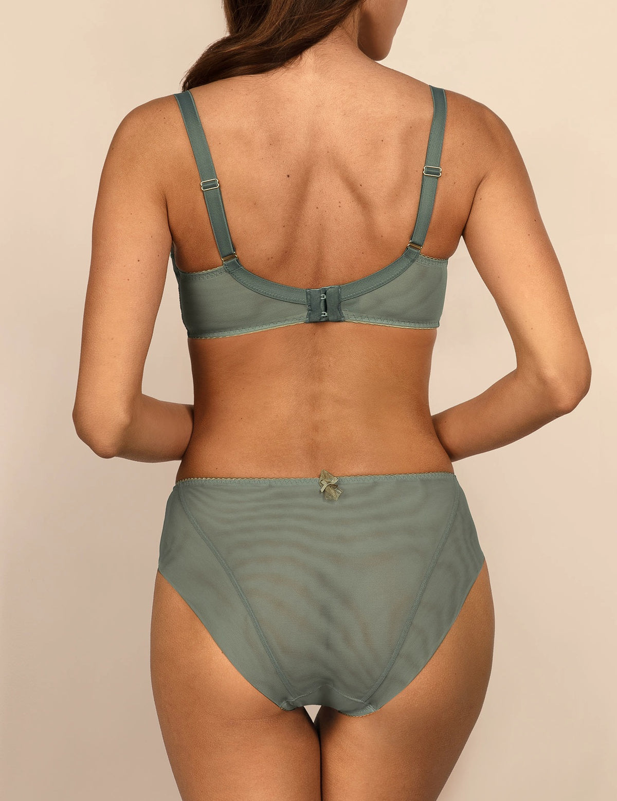 Natali hoge slip C124