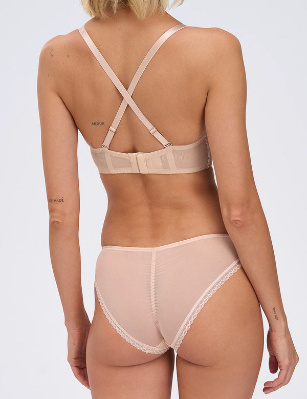 Nocturn 03 Brazilian slip / beige