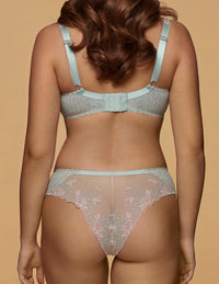 Pistacia semi-soft bh / K37 in groen