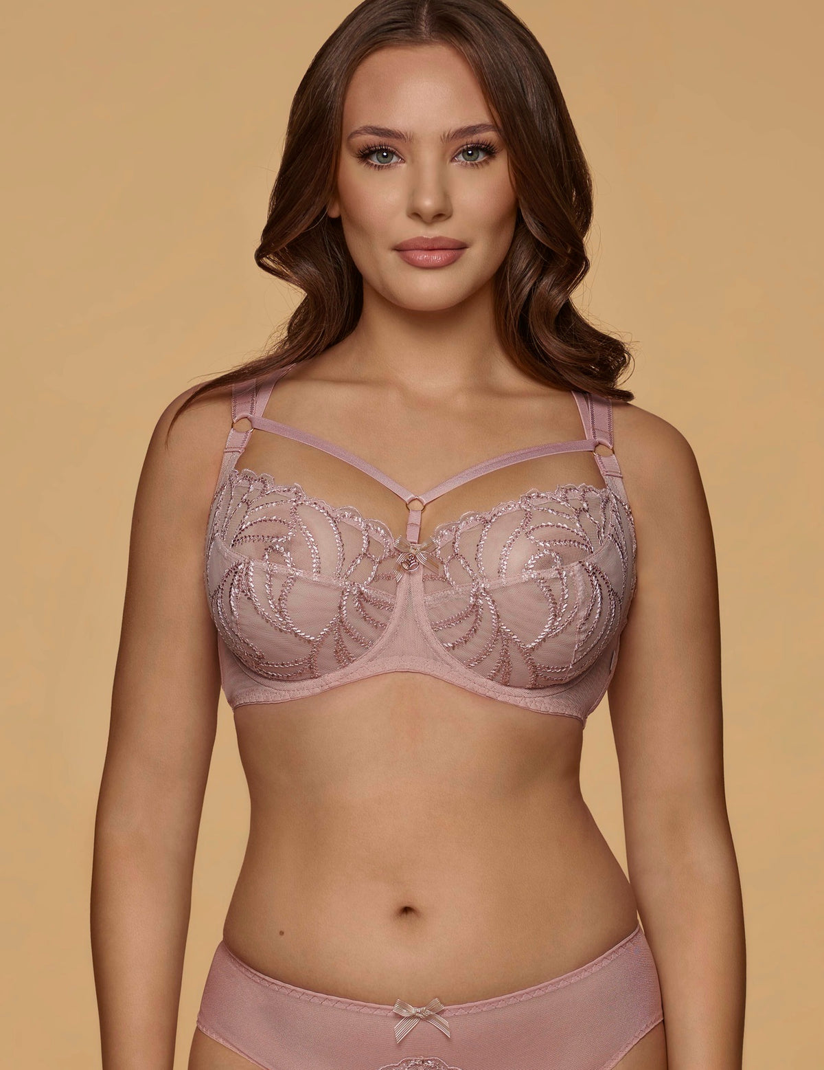 Quinn Soft bh K26
Soft bh, zachte bh, zonder vulling, lichte bh, niet voorgevormde cups, beugel bh, niet gevulde bh, natuurlijk silhouet, zachte ondersteuning, comfortabele pasvorm, luxe lingerie, exclusieve lingerie, Europese merken, online soft bh kopen, kanten bh, grote cupmaten, Beata lingerie, uniek, stijlvol, tijdloos, roze
