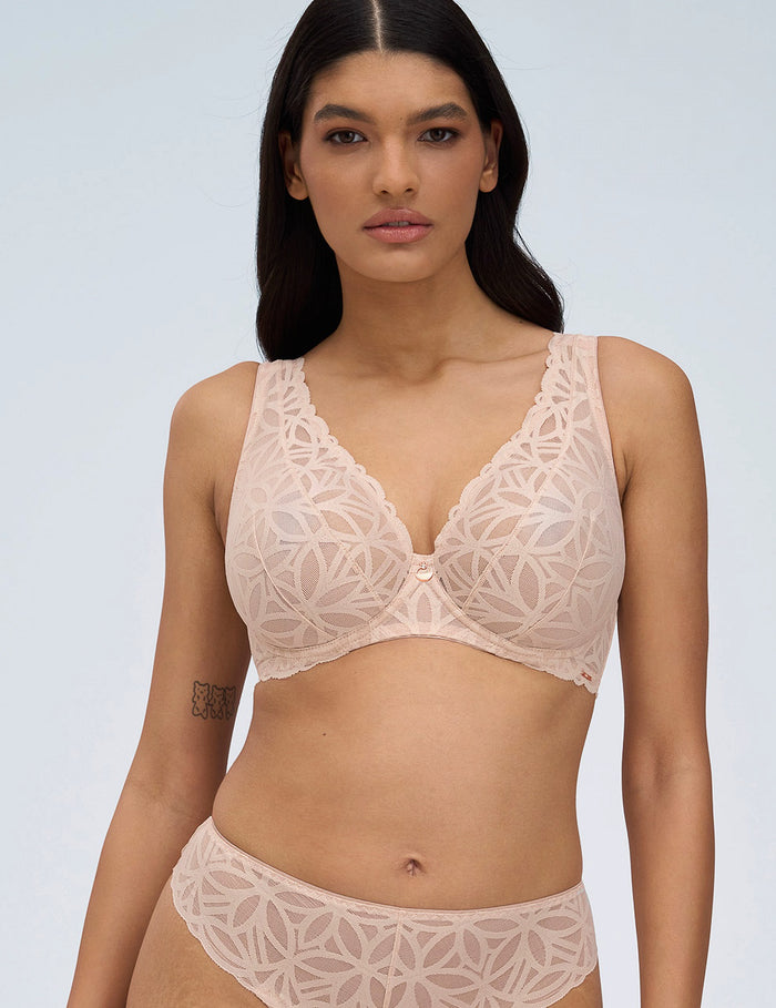 Sugar Dune soft Plus bralette / beige