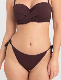 Venus brazilian bikinibroekje / M300 bruin